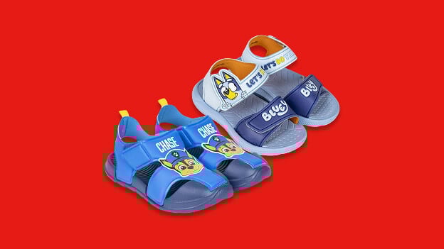 Calçado das personagens favoritas dos mais pequenos com 10% de desconto com cupão KIDS10!